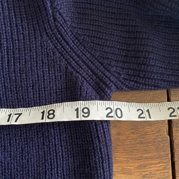 Sandro navy blue sweater with satin and lace - Picture 8 of 10